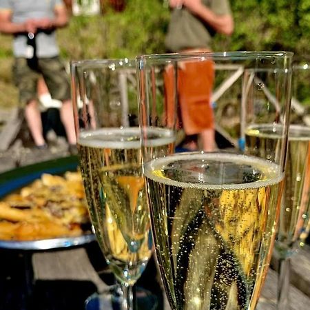 Skogsbrynet B&B, Bredsjoe Nya Herrgard Hällefors Екстериор снимка